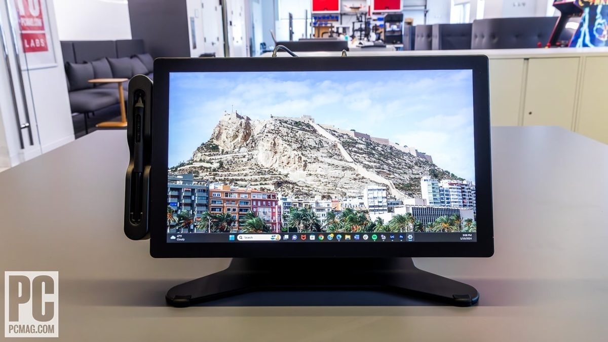 Wacom Cintiq Pro 17 - Review 2024 - PCMag Middle East