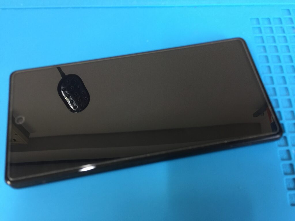 画面が浮き上がって本体が発熱するGoogle pixel 6 a の原因は