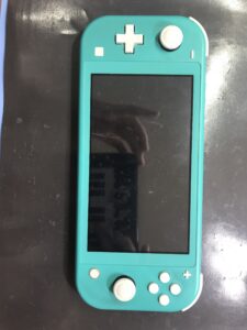 Nintendo Switch Lite】十字キー修理の内容から一部ご紹介（スマ