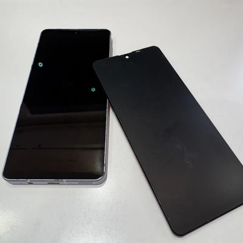 AQUOS sense7の液晶交換を実施！ | お近くのiPhone修理センター