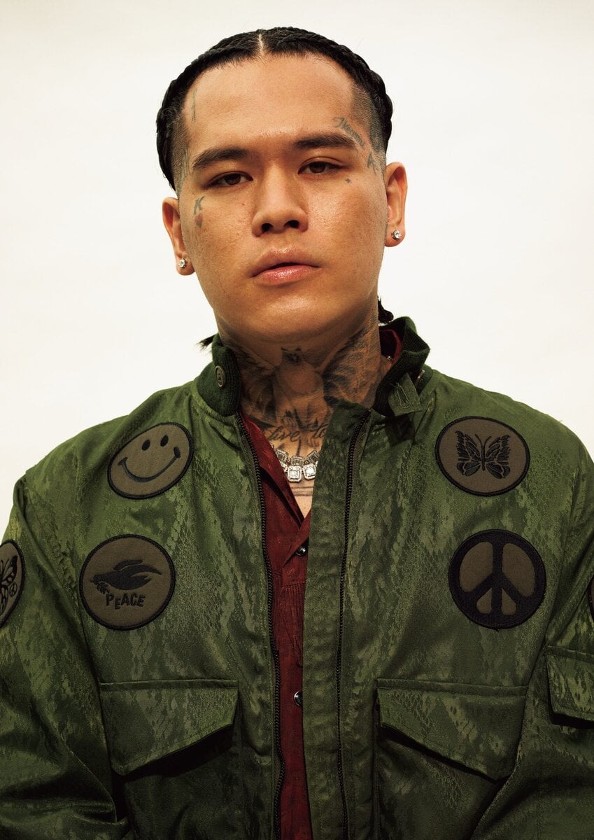 独占】YZERRが惚れたニードルズ「寝落ちするほど気持ちいい服なんて