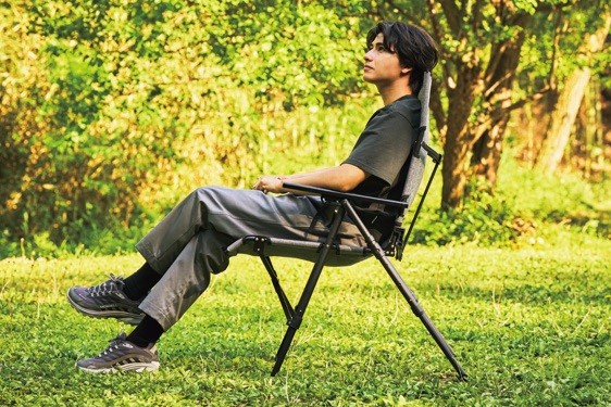 コールマンの“神チェア”が快適すぎた…」 BBQも川遊びもお昼寝も、これ1
