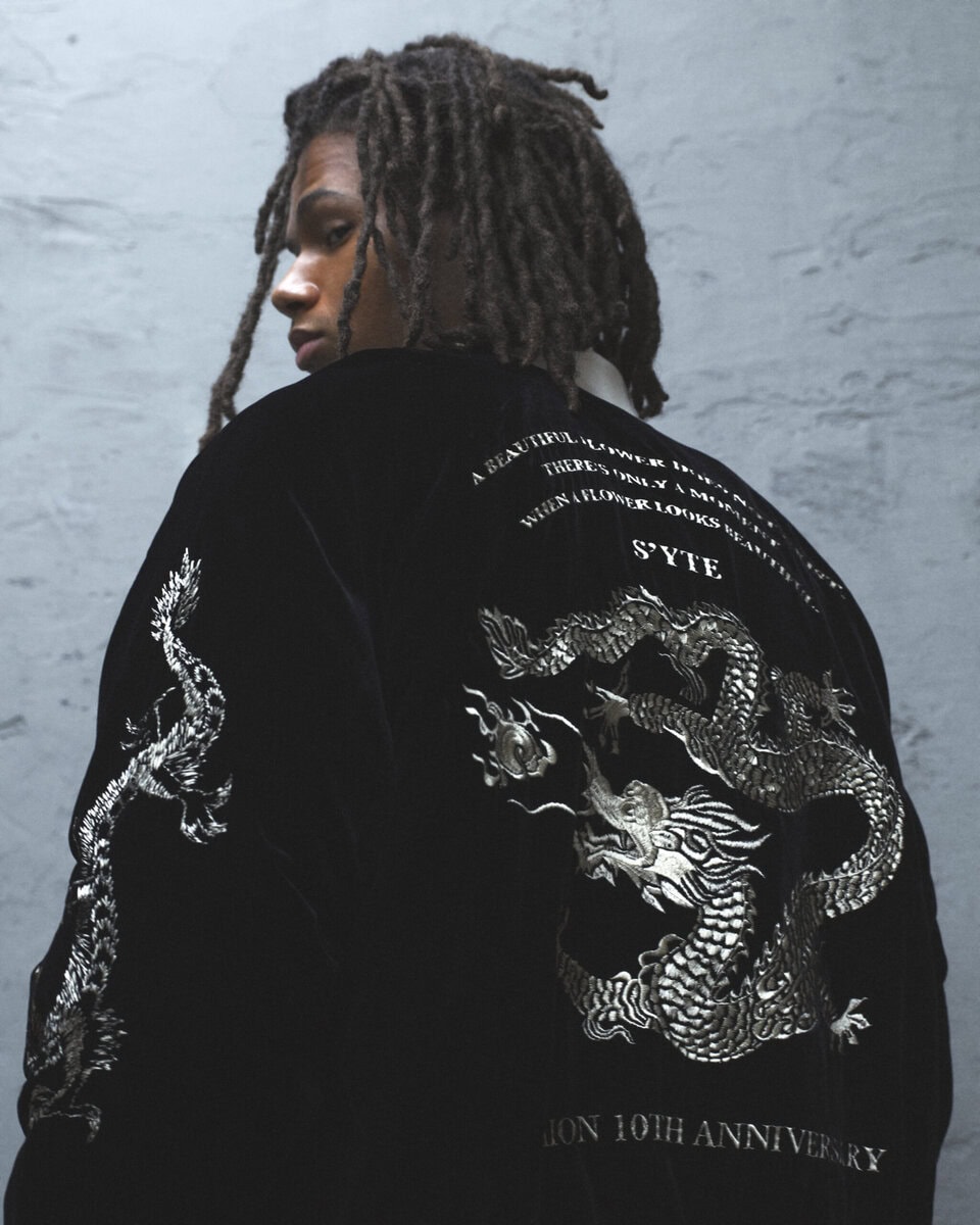 ヨウジヤマモトなら“ダウンはこう魅せる”！S'YTE×TAIONによる神刺繍の