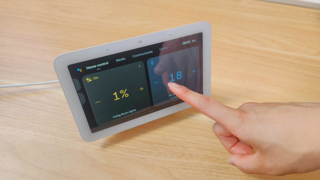 GoogleNestHubディスプレイ超便利！使い方とできること【実機レビュー