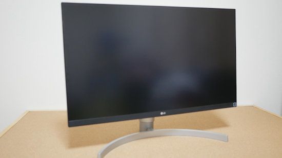 新機能満載のコスパがいい「4Kモニター」（LG 27UL650-W）を見て