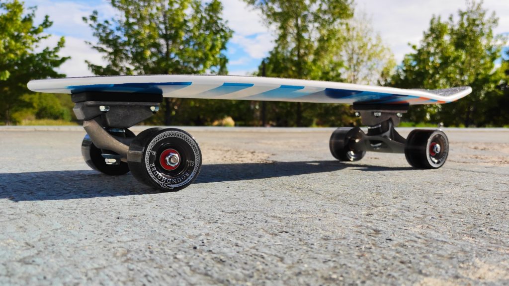 Carverカーバーの選び方 おすすめサーフスケートの選び方 Carverは大人