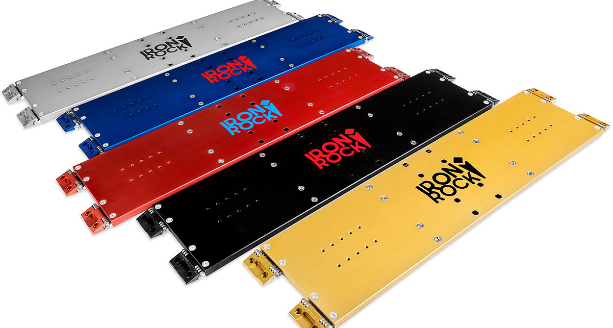 ホーム - Iron Rock