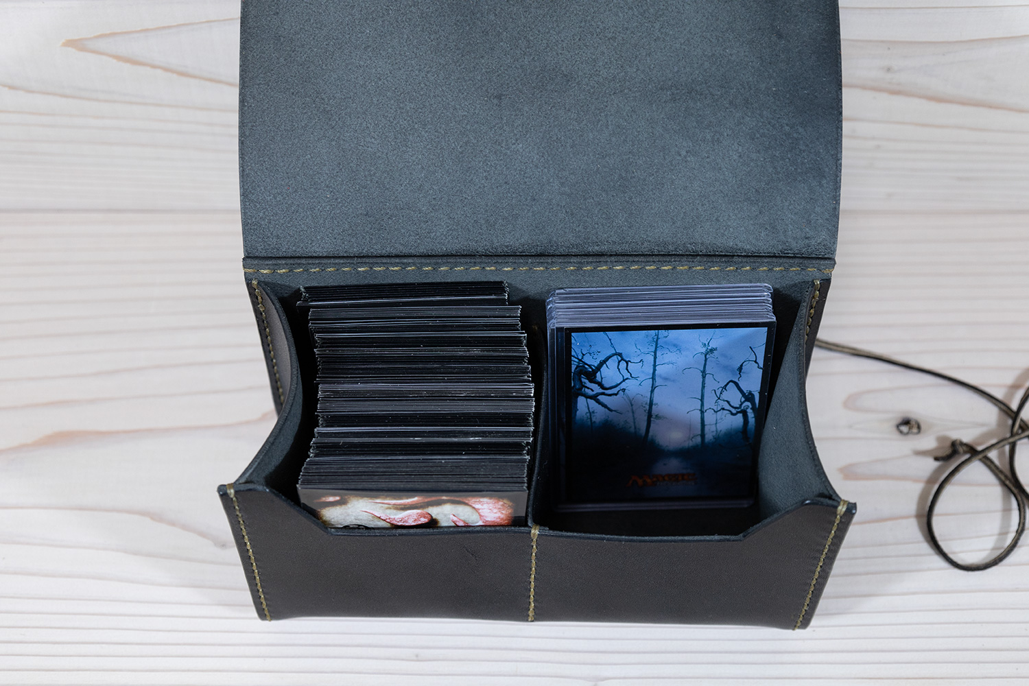 デッキケースXXL（厚さ：内寸75mm）】／4色から選べる／ローダー対応