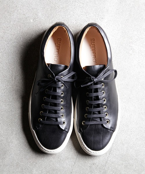 ブッテロのレザースニーカー修理なら！