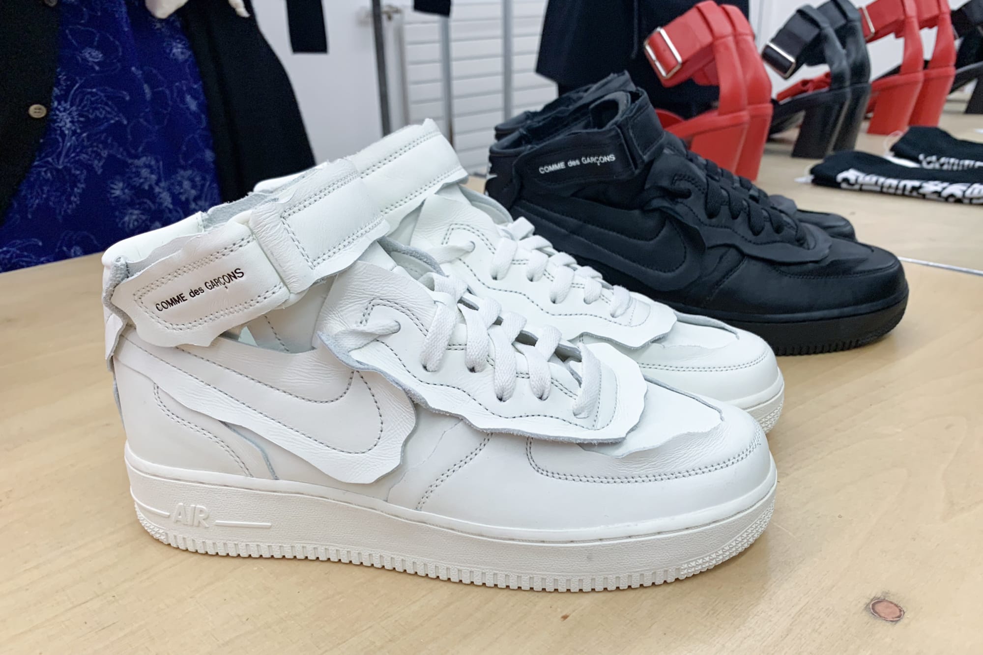 COMME des GARÇONS × Nike Air Force 1 Mid】コム・デ・ギャルソン