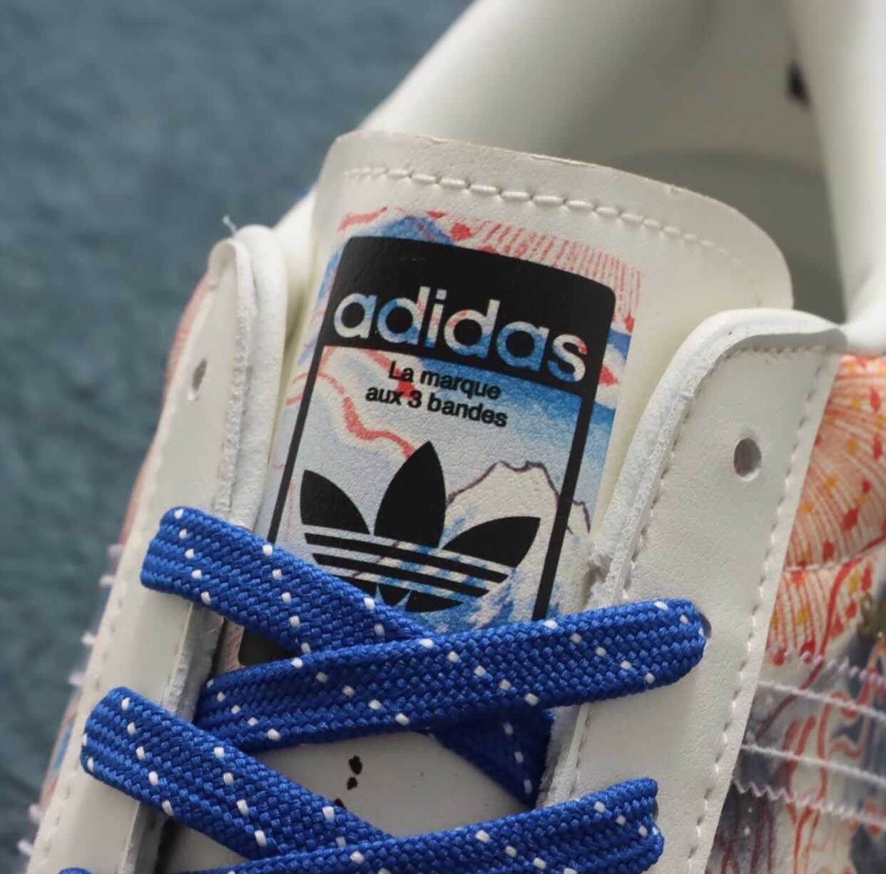 3月6日発売【atmos × adidas Originals Superstar ”Mt.Fuji”】