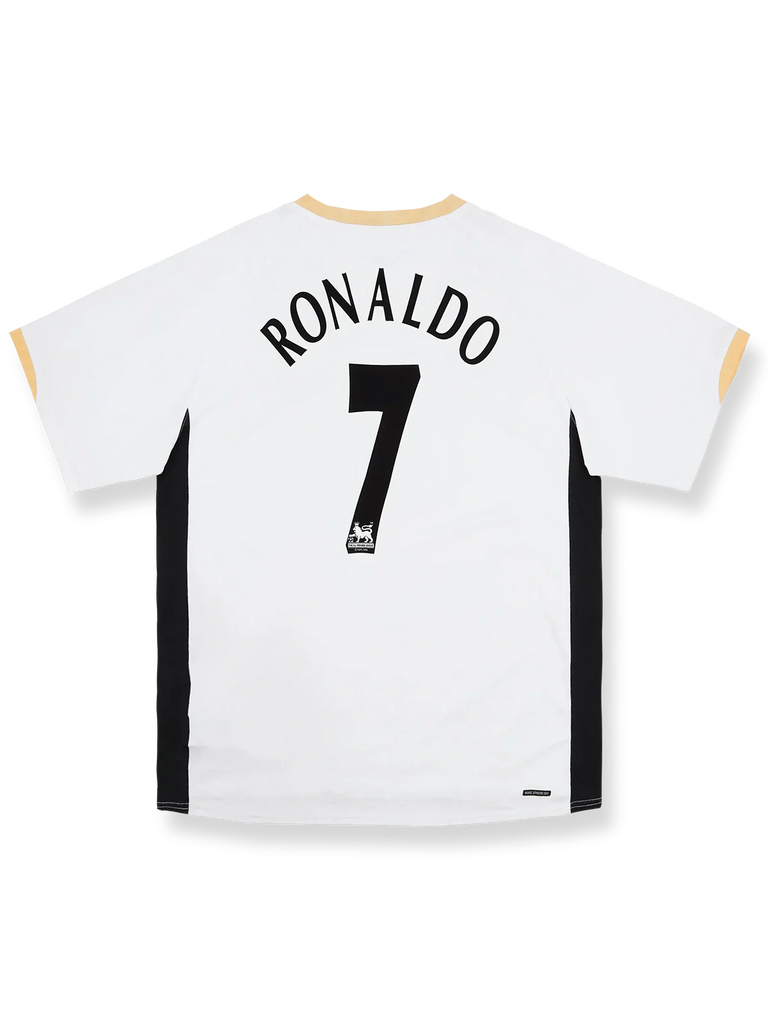 2006_08_manunited_away_ronaldo