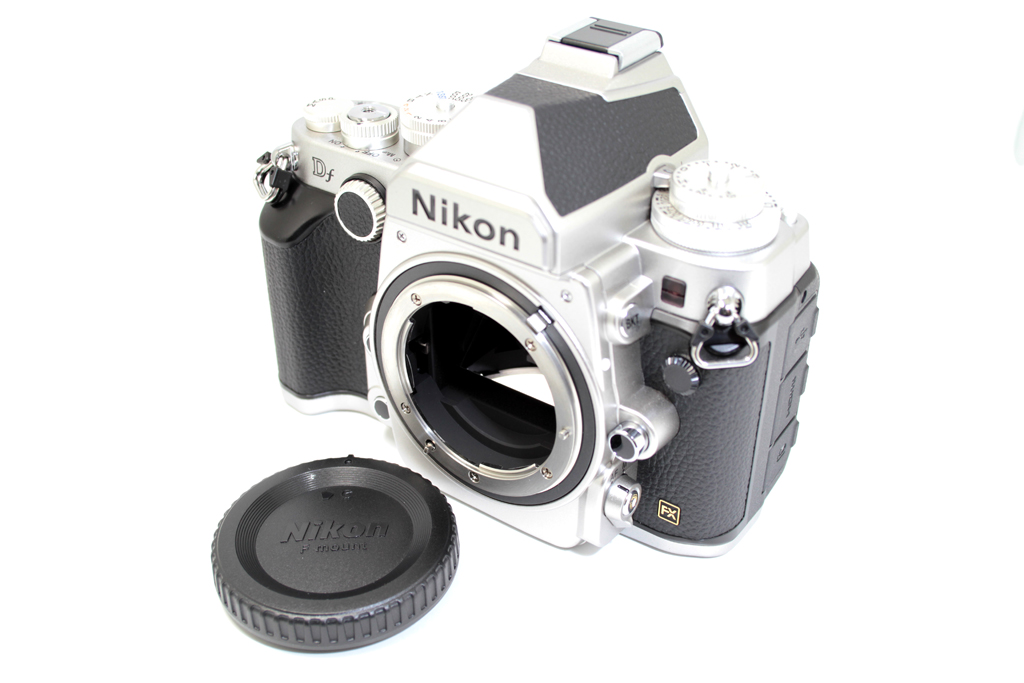 中古 ニコン Df シルバー ボディ 程度:AA（極上品）