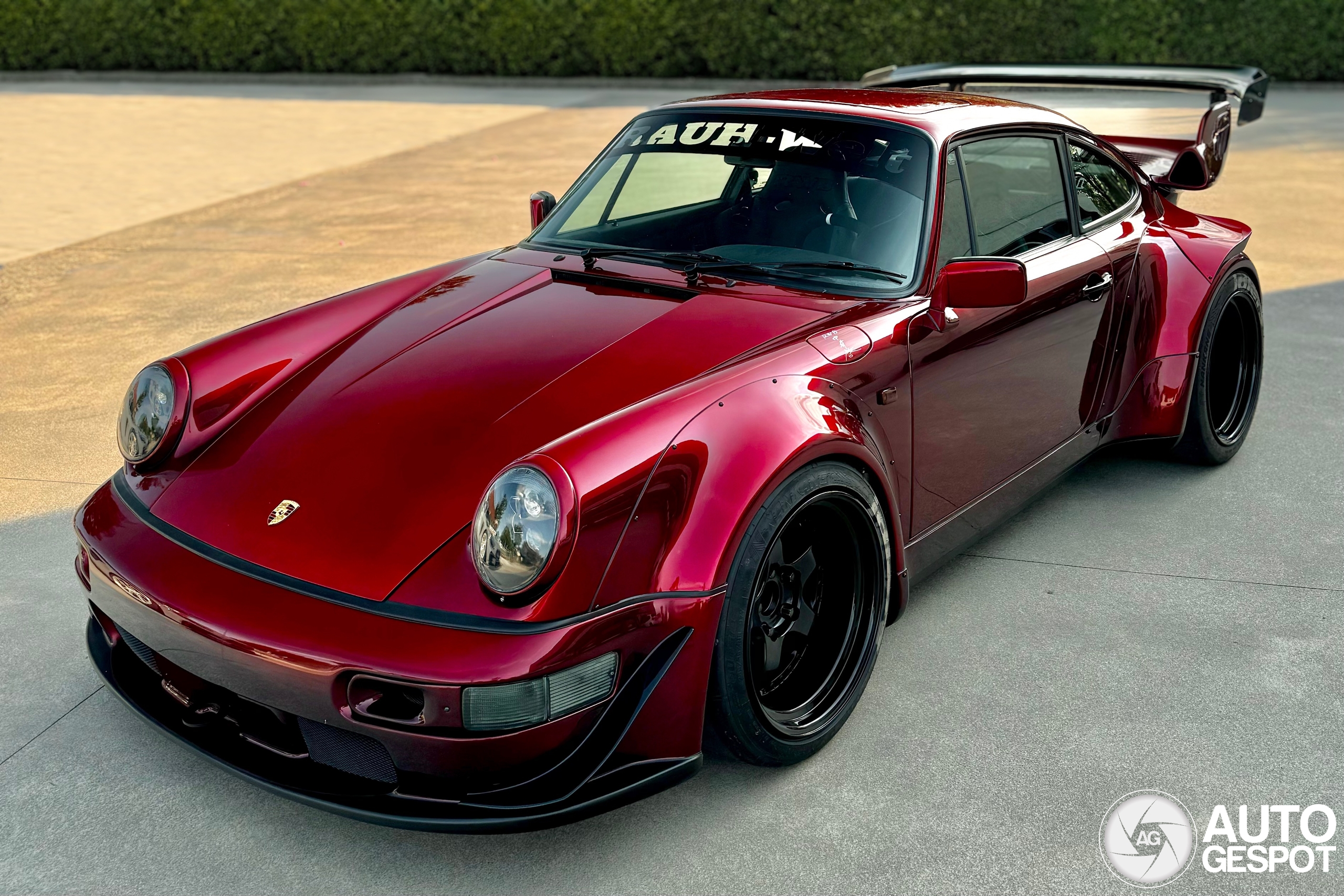 Porsche 964 Rauh-Welt Begriff - 21 March 2025 - Autogespot