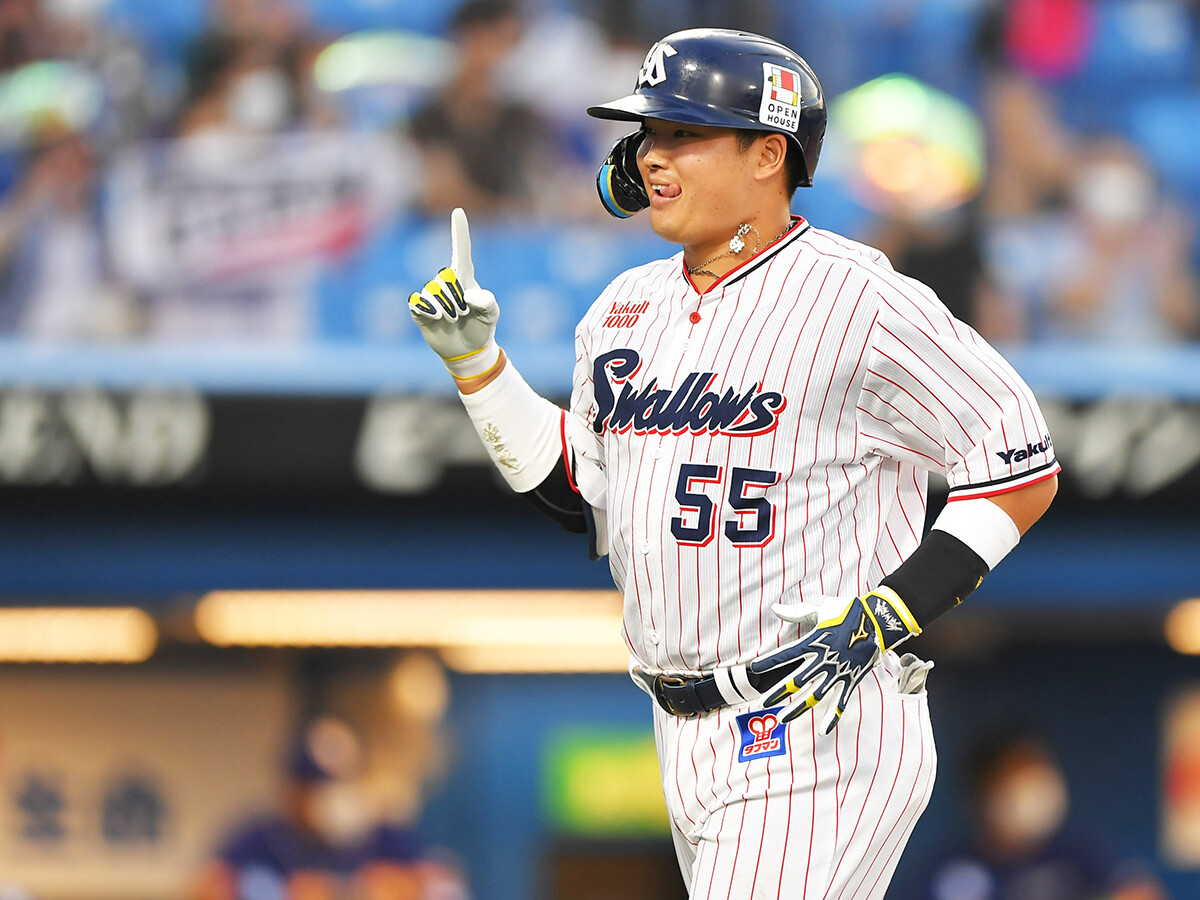 村上宗隆が5打席連続本塁打の日本記録。取材ノートから紐解く「村神様