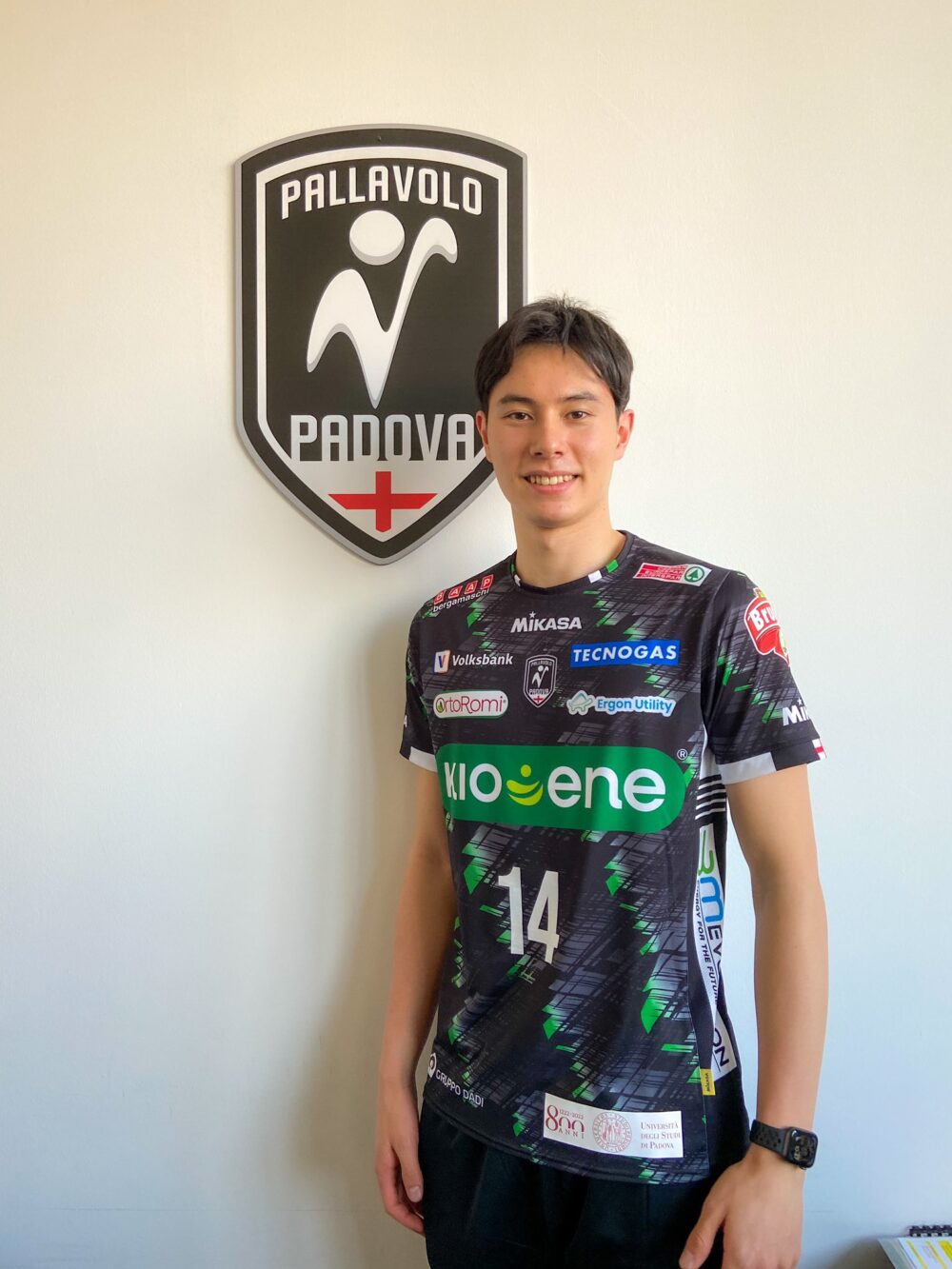 バレーボール髙橋藍のプロフィールや経歴､イタリアセリエAや日本代表