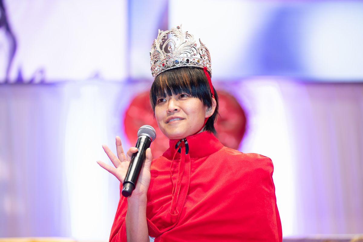 み*。様 超激レア クイーンズクライマックス優勝 ボートレーサー 遠藤