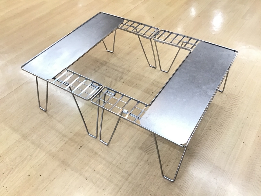 焚き火を囲ってご飯を！！囲炉裏テーブルをご紹介！！[2020.10.17発行