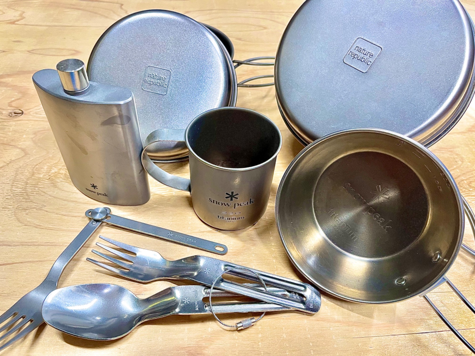 何個知ってる！？廃盤になったスノーピークのチタン製食器6点