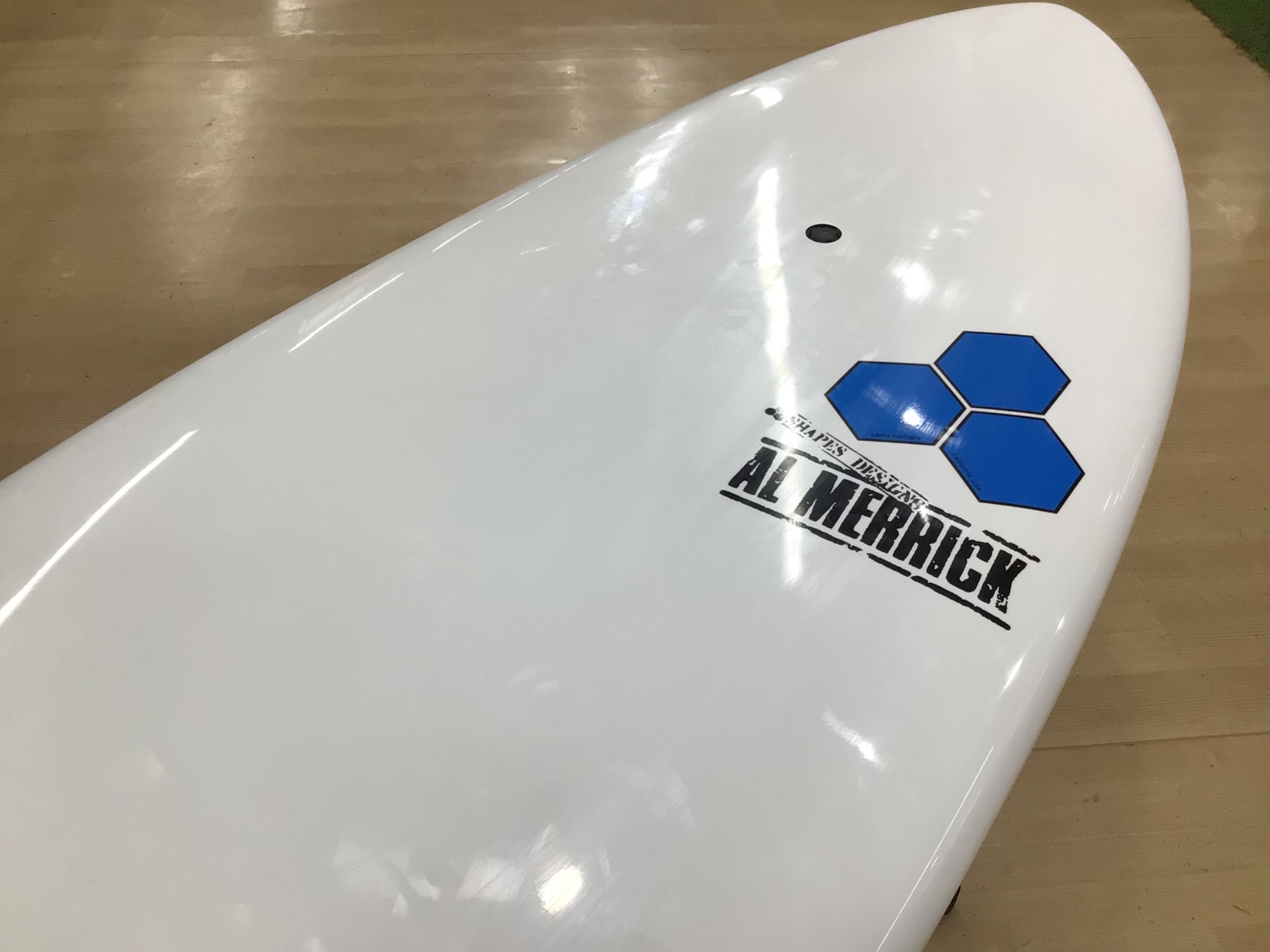 安定性・乗りやすさ抜群！チャネルアイランズのアベレージジョー