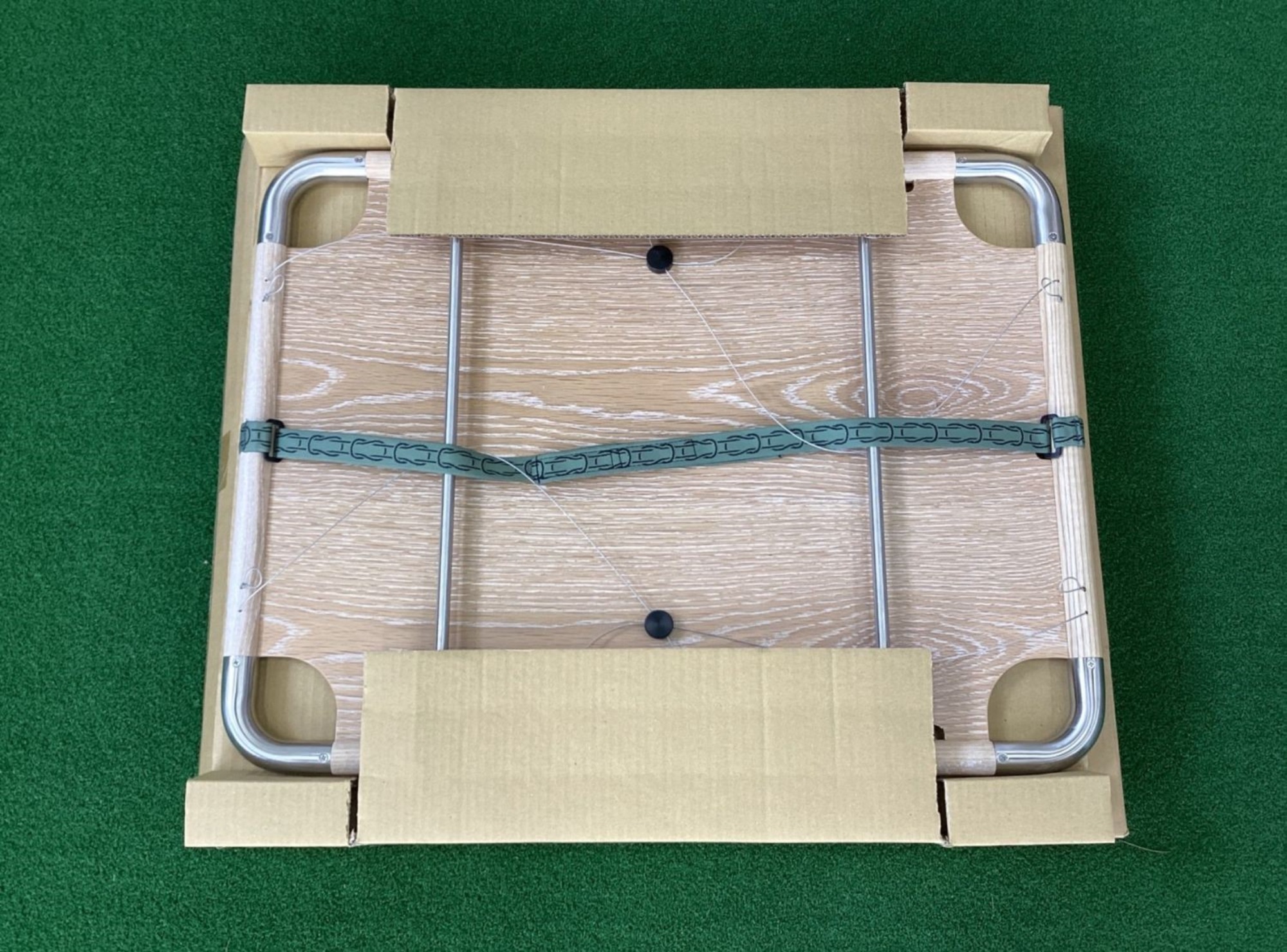 hxo designのモジュラーテーブルがオプション付で未使用入荷！[2024.05