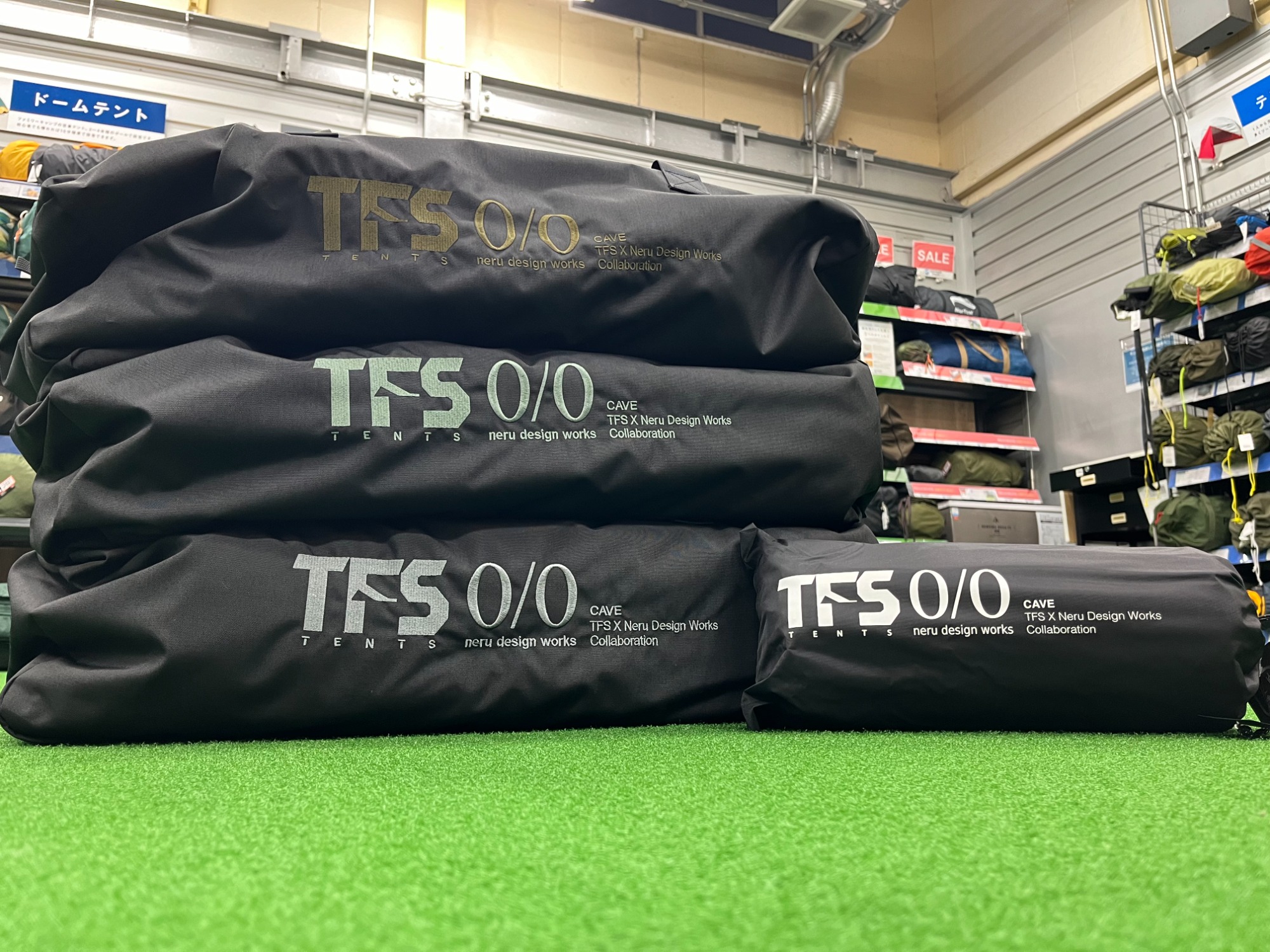 至高の曲線美を魅せるネルデザインワークスのCAVEがオプションと同時