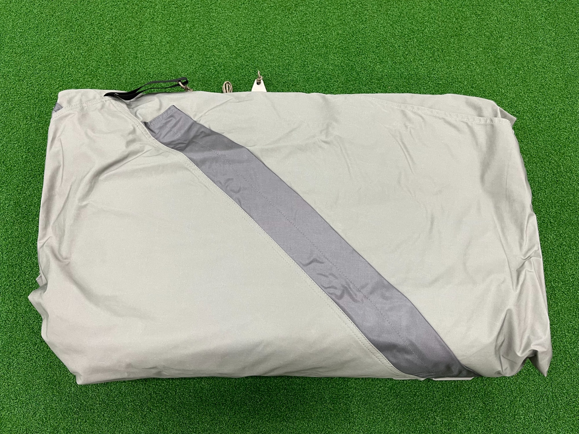 至高の曲線美を魅せるネルデザインワークスのCAVEがオプションと同時