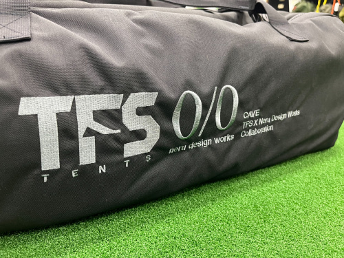 至高の曲線美を魅せるネルデザインワークスのCAVEがオプションと同時