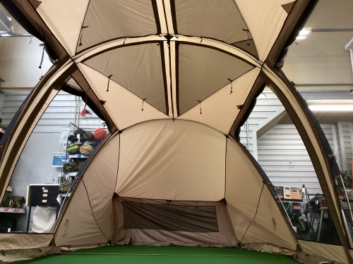 夏キャンプにぴったり！圧倒的な解放感を備えたアルペンアウトドアーズ