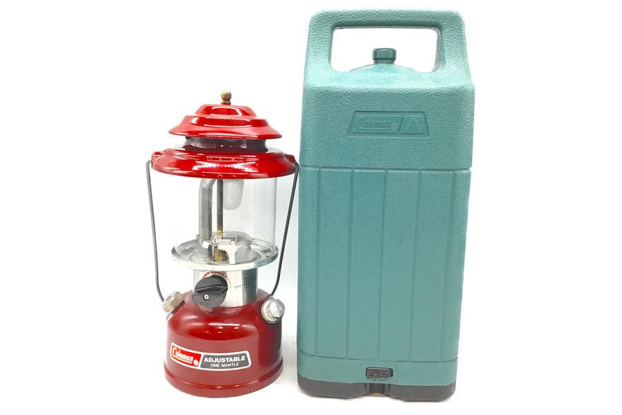 短い期間でのみ製造されたColeman(コールマン)の286Aのレッドモデルを