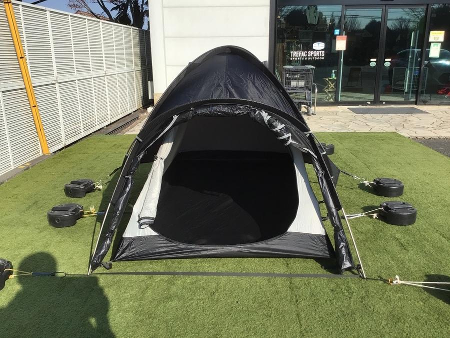 ブラックボディでクールなシルエットを持つmuraco(ムラコ)の