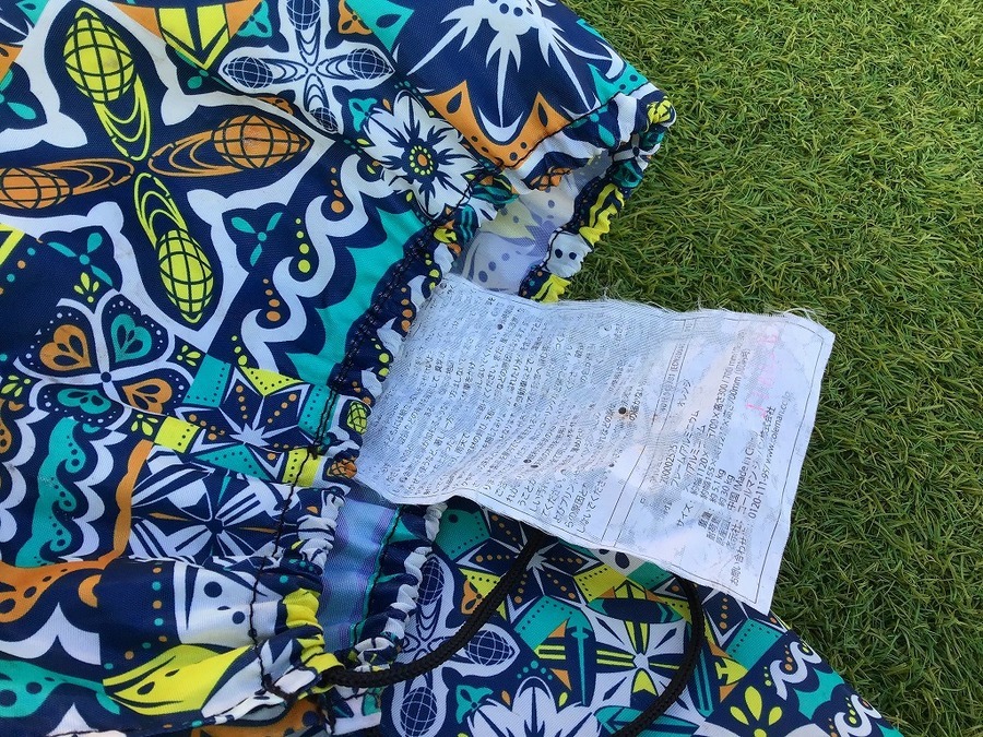 Coleman(コールマン)×BEAMS(ビームス)のビビットカラーの