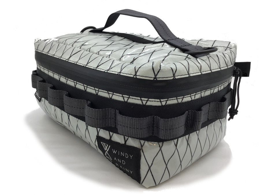 スターライトタープでお馴染みのWINDY AND RAINY(ウィンディアンド