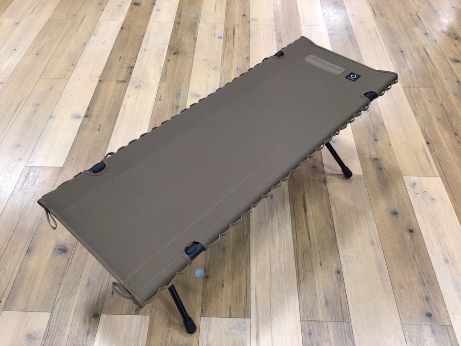 Helinox (ヘリノックス) のタクティカルベンチが入荷！モールが付い