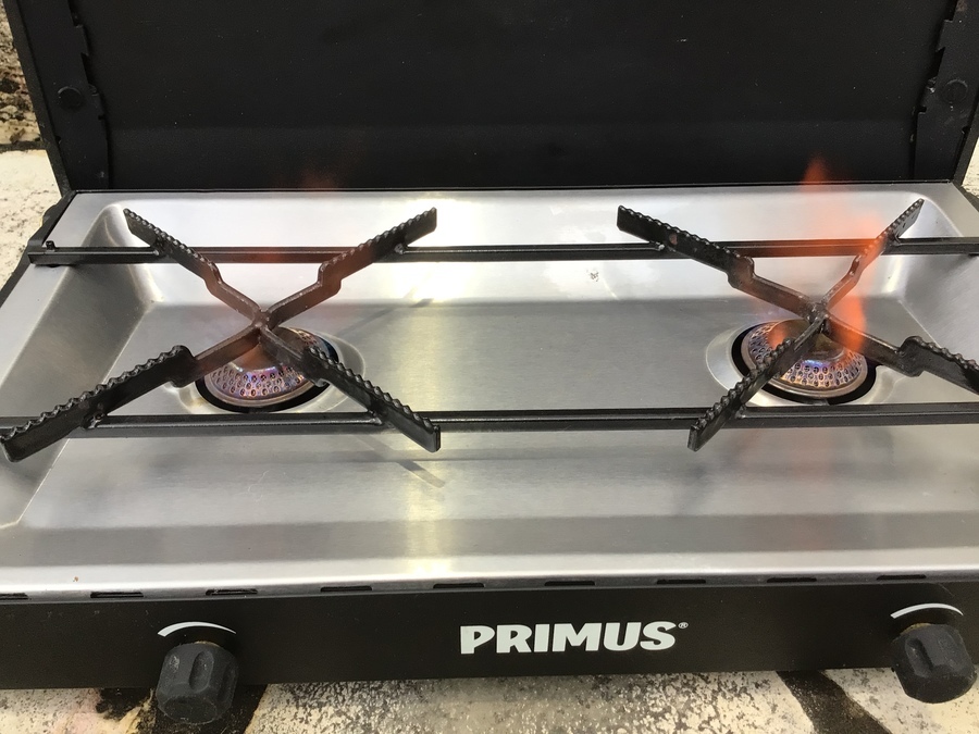 1つのガス缶で使えるツーバーナー！プリムスのキンジャとは！[2022.06