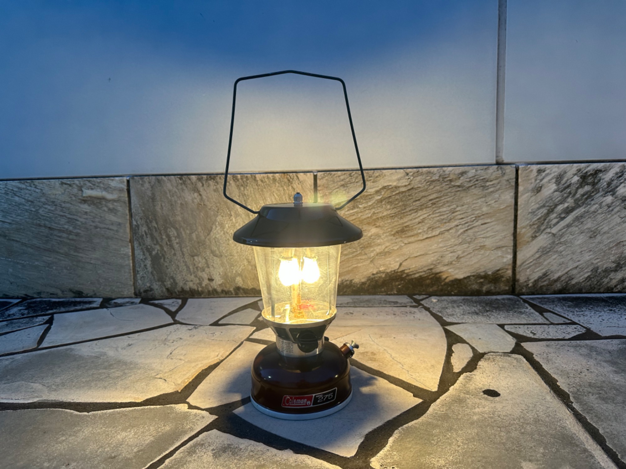 coleman(コールマン)1976年3月製 275!!希少形状のテーパーグローブ搭載