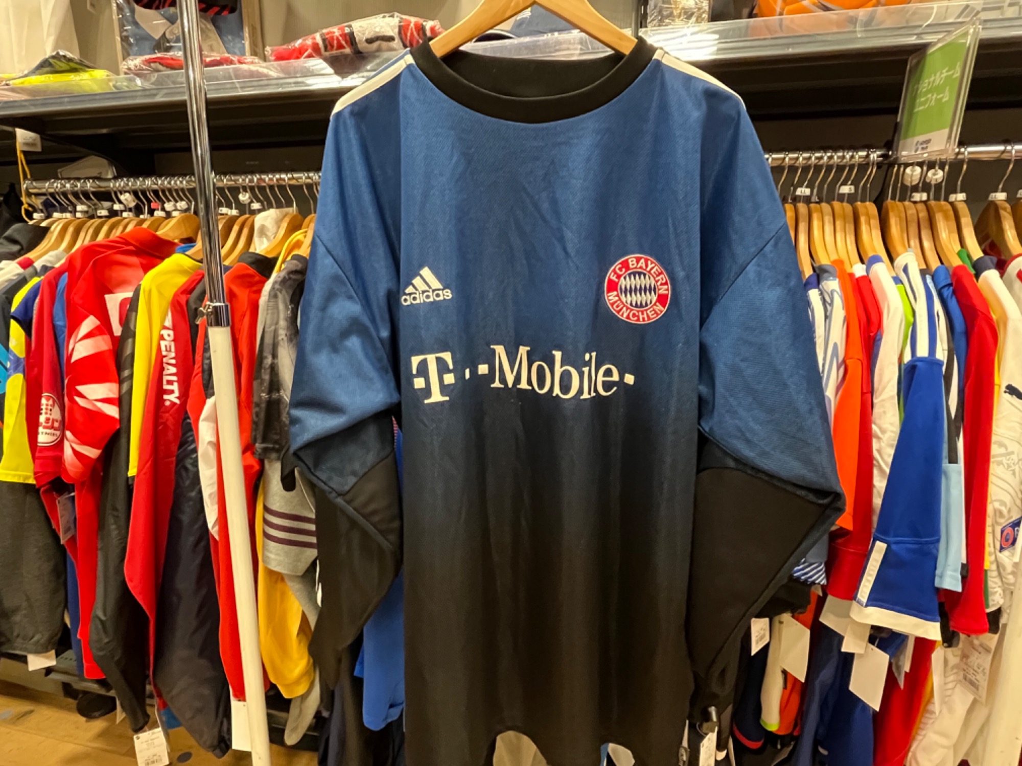 懐かしの一着も！リヴァプールなど欧州クラブのユニフォームをご紹介