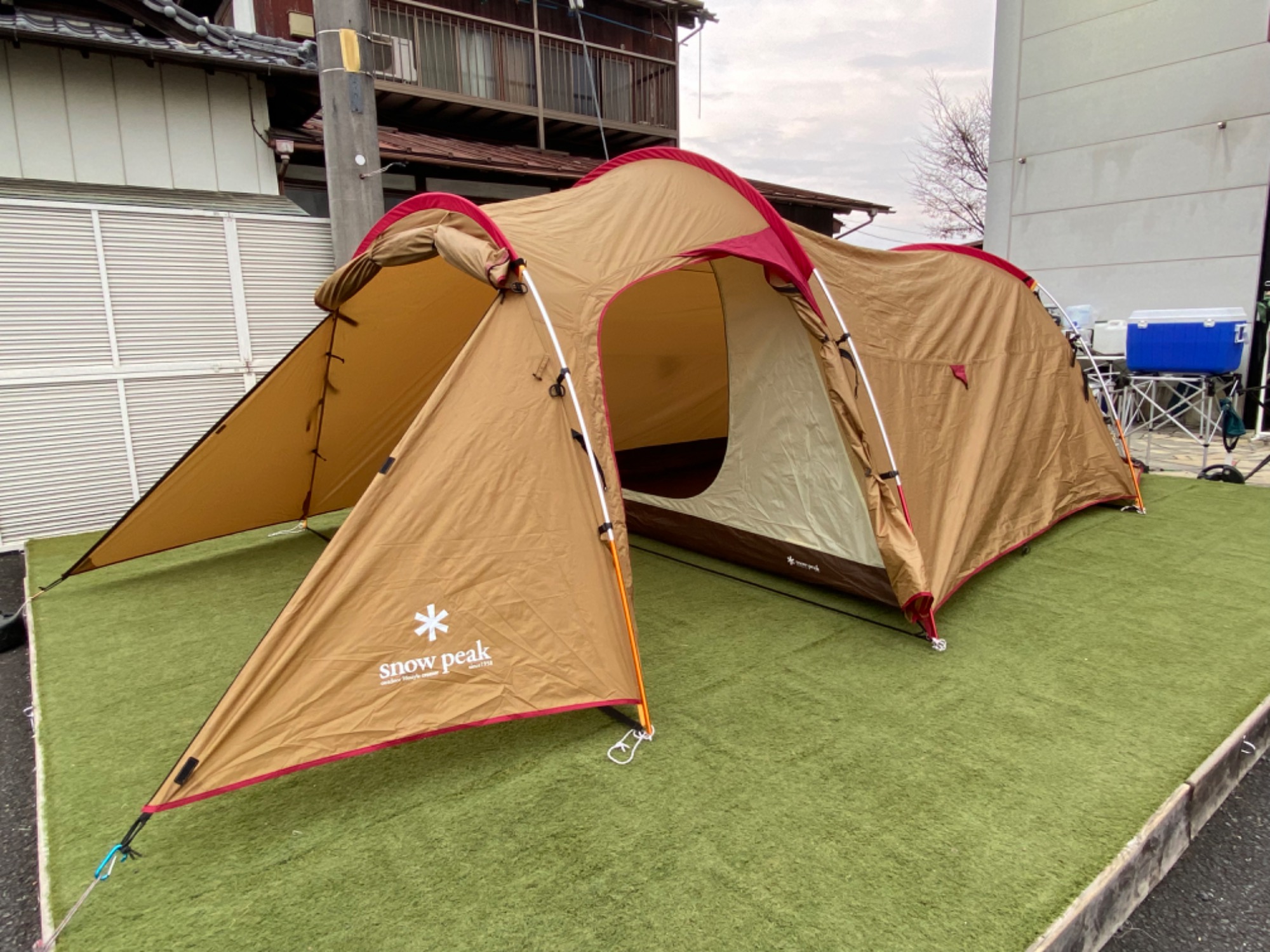 初心者におすすめ！スノピの『エントリーパックTT』はタープもついてお