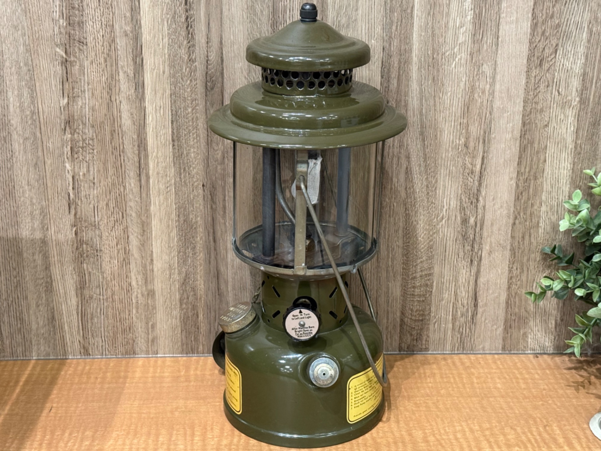 ヴィンテージ入荷速報】軍用のGIランタンから1952年製252Aファースト