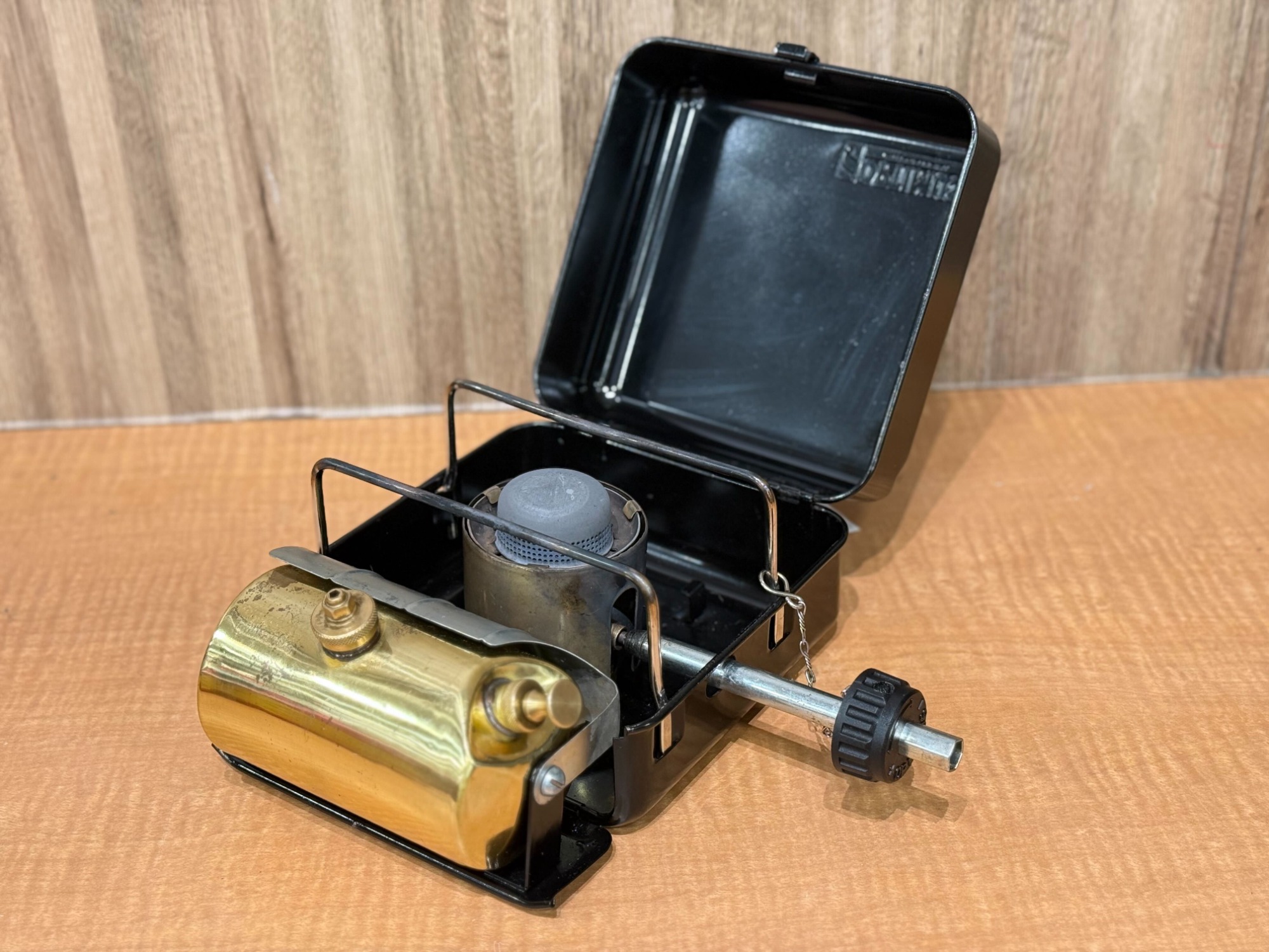 マルチフューエル対応コブラヘッドの111 ハイカー [2025.04.18発行