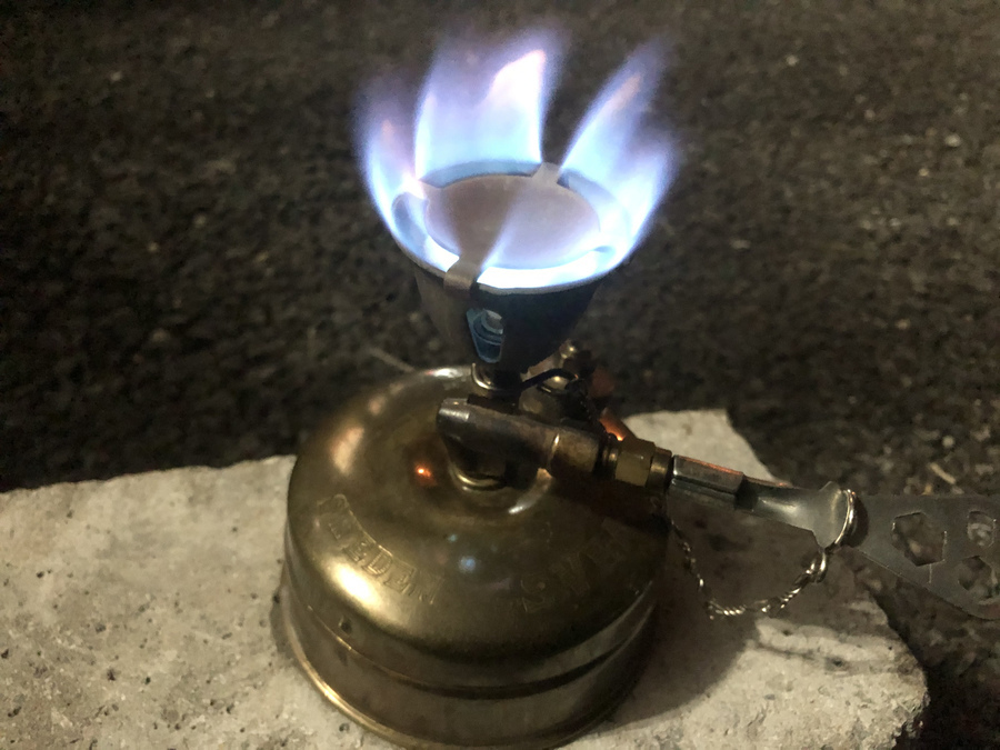 小型ガソリンシングルバーナーの代名詞オプティマス「SVEA（スベア