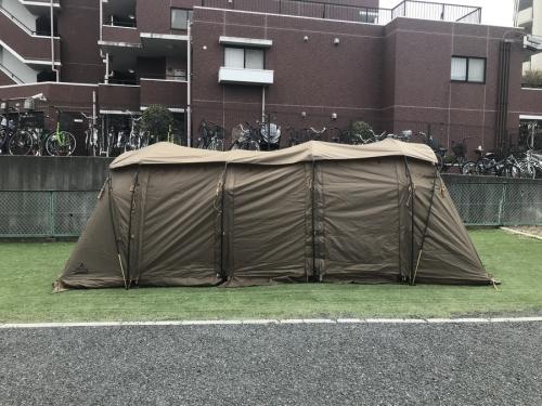 訳あり価格！？タラスブルバ「キャタピラー2ルームシェルター6P」設営