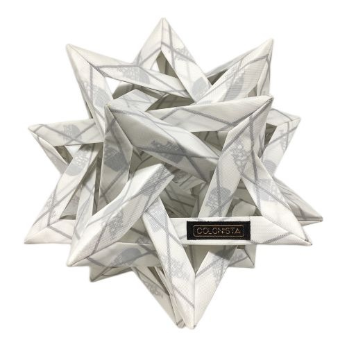 ひとつひとつがハンドメイド！【コロニスタ】のシェードをご紹介