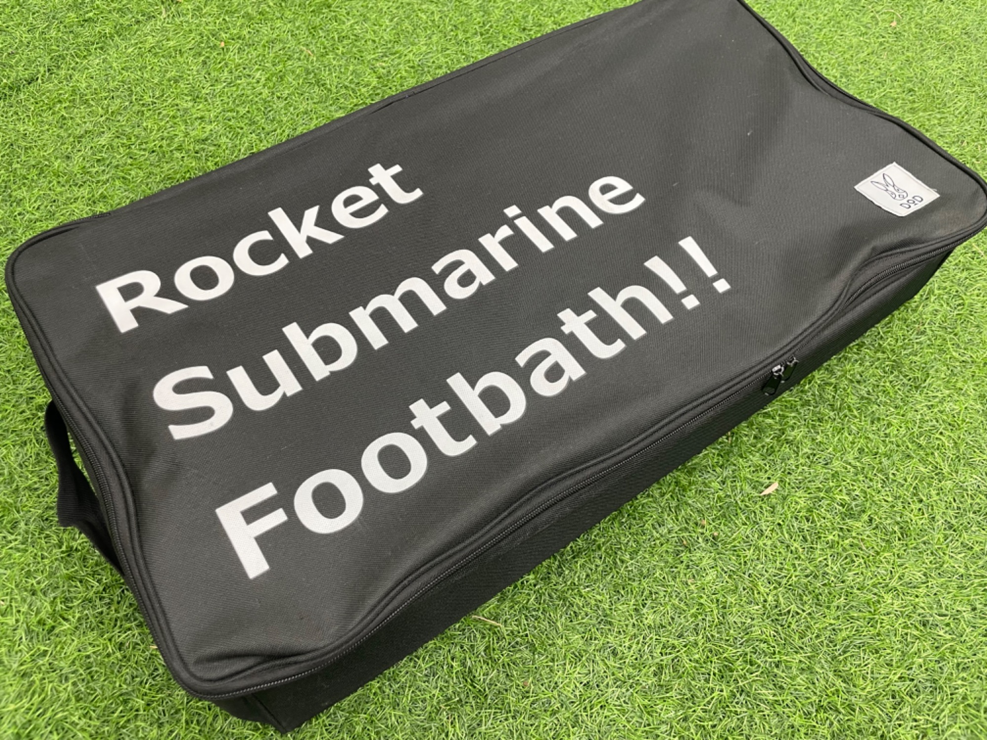 夏ですが、足湯しませんか？【 ロケットサブマリンフットバス