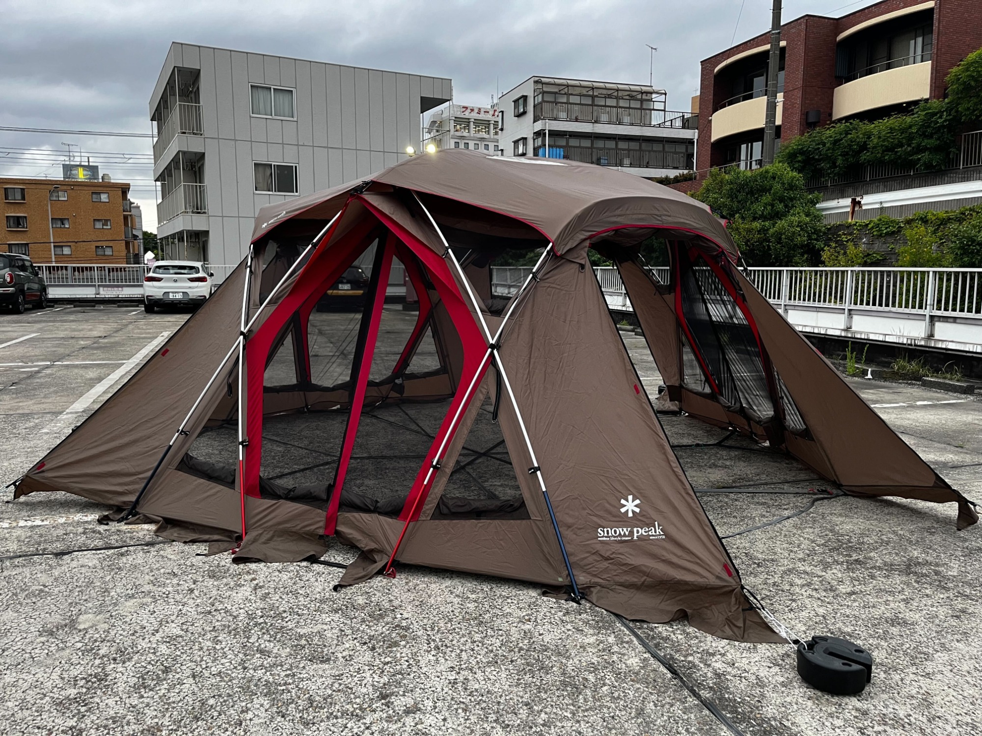 宴会幕に持ってこい！？snowpeakの超大型シェルター「ソルPro.」入荷