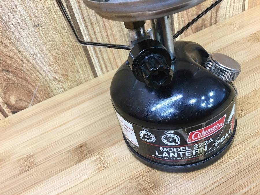 TFスポーツ岩槻店】Colemanコールマン PEAK1ピーク1 ランタン 222A