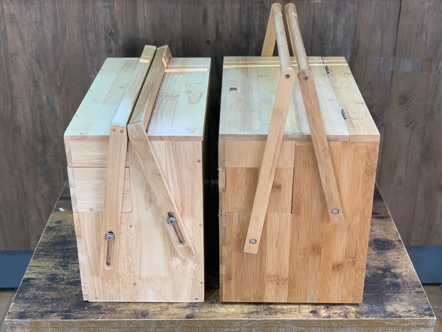 テンマクデザインの ワーカーズオカモチは ギアも調味料も収納上手