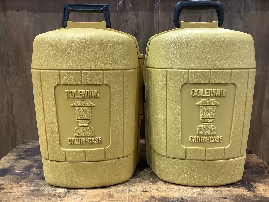 コールマンのクラムシェルケース！ランタンケース単体も買い取ります
