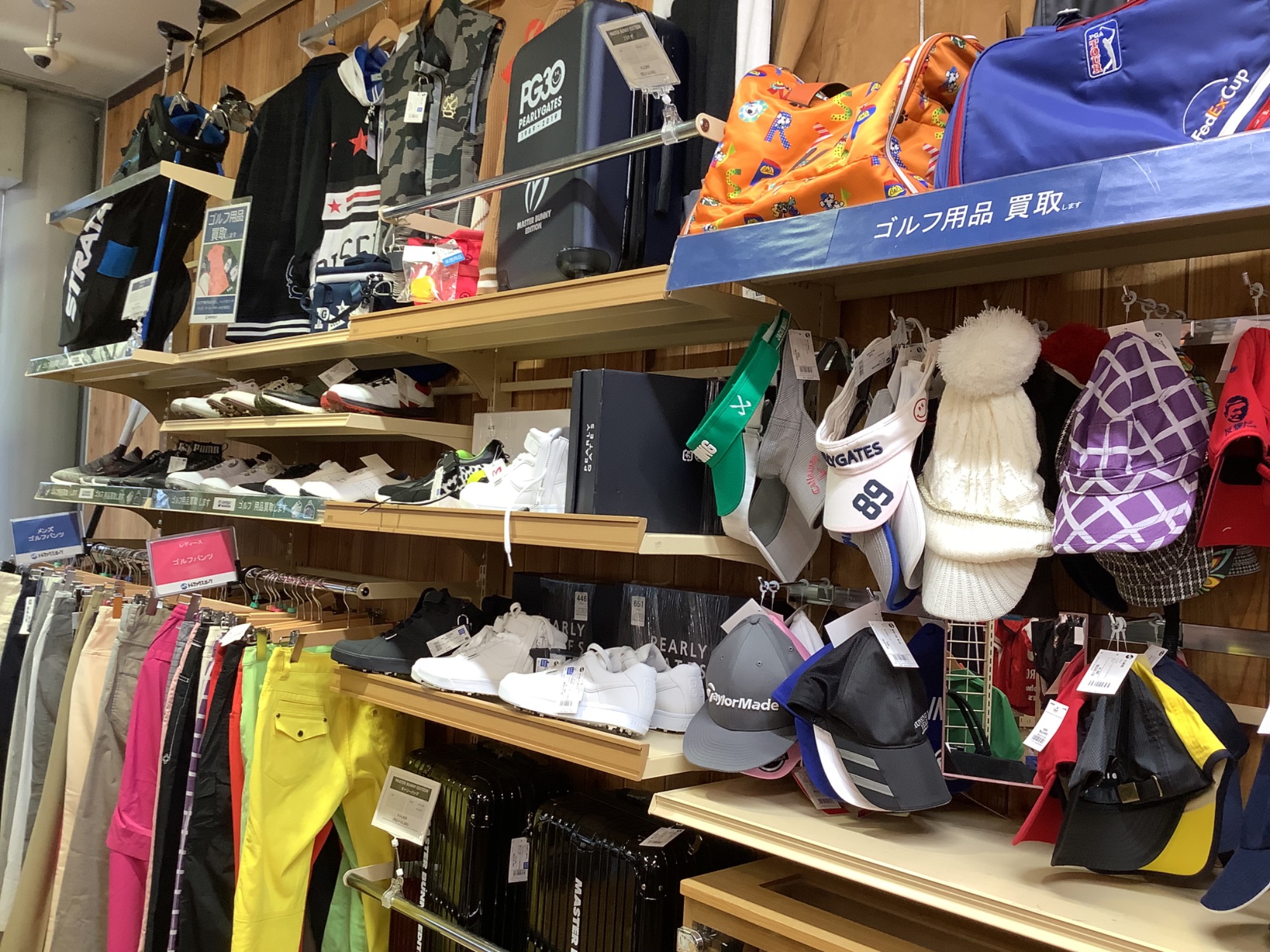 マークアンドロナのゴルフウェアが続々入荷中♪[2022.11.19発行