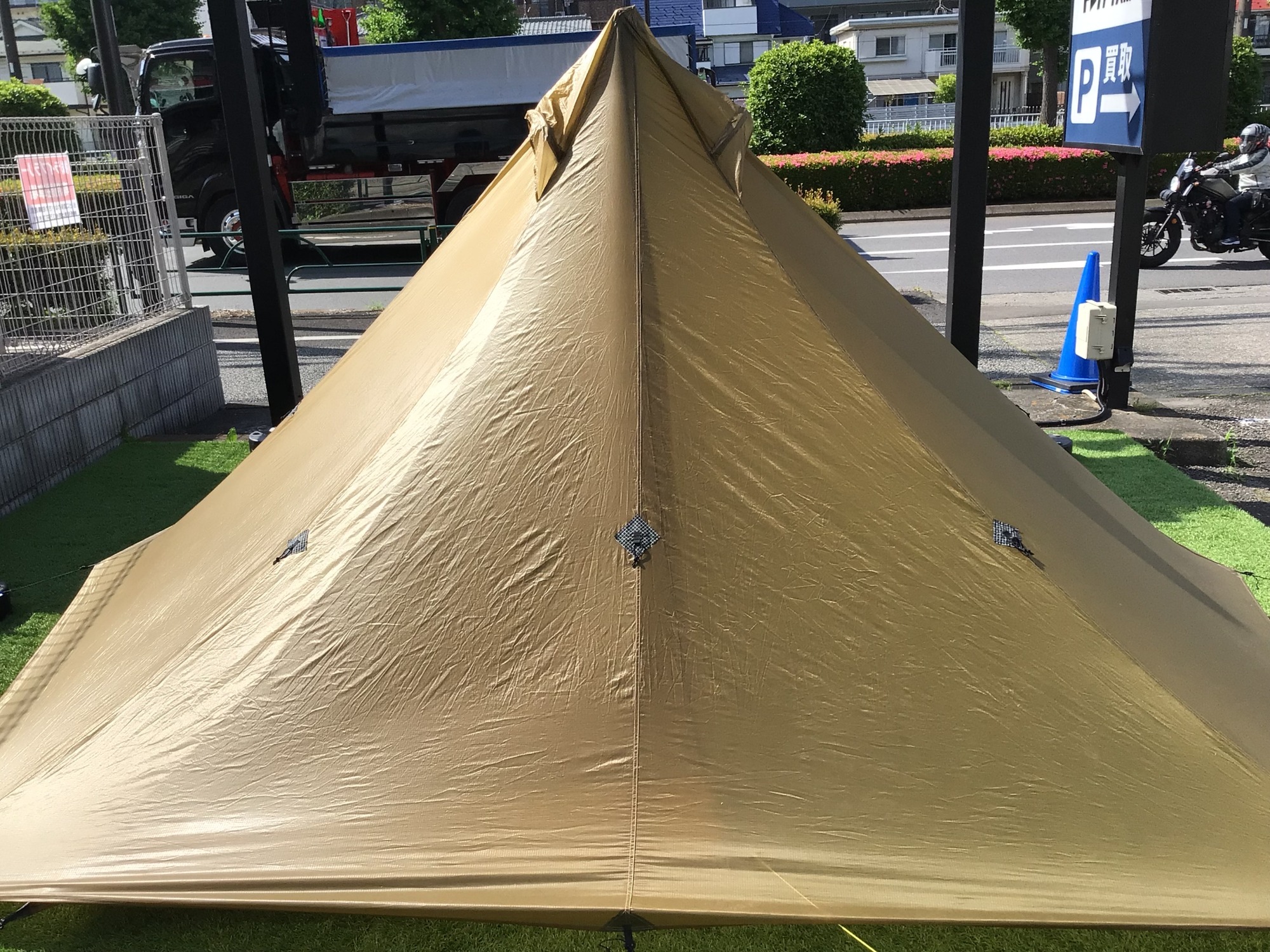 これであなたも注目の的？！日本が誇るローカスギアの「カフラ・シル